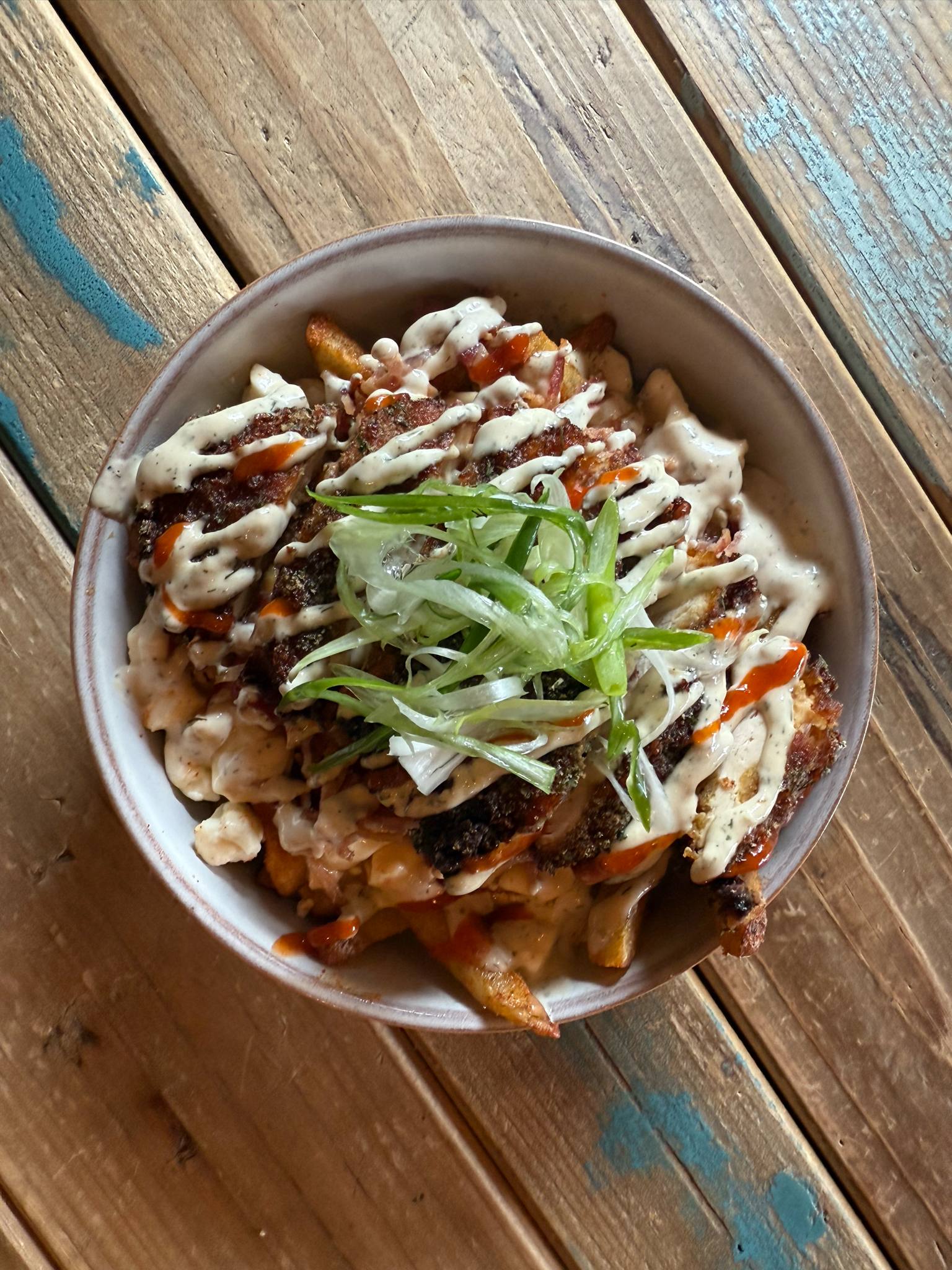 Poutine au poulet frit sauce ranch