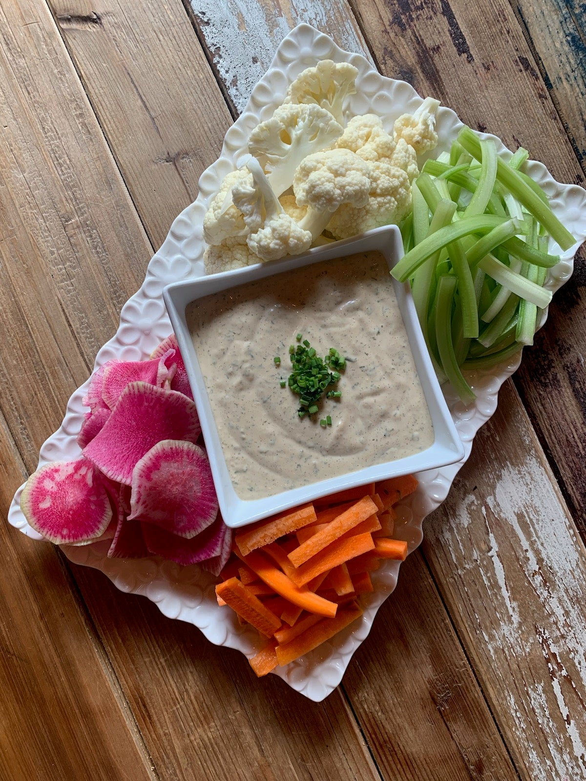 Plateau de légumes & choix de trempette maison